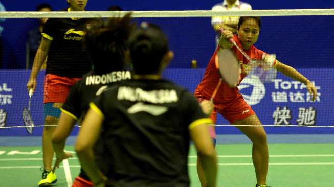 Latihan Tim Thomas dan Uber Indonesia