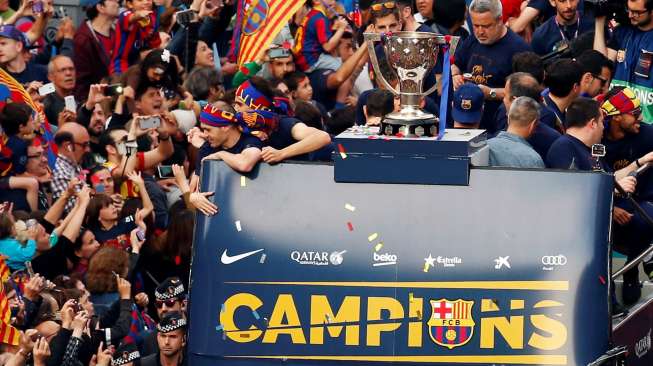 Parade trofi La Liga Barcelona 1.  Reuters/Albert Gea