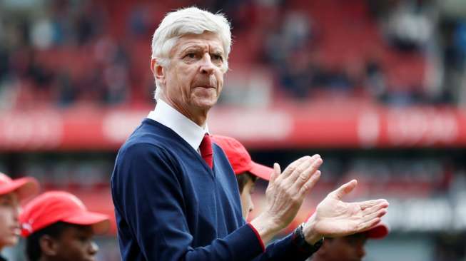 Wenger Nggak Pernah Minat Tukangi Les Bleus