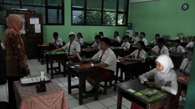 Membedah Pro Kontra Penyelenggaraan Ujian Nasional