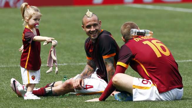 Radja Nainggolan Diinginkan Conte di Chelsea