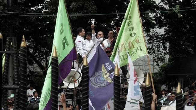 Aksi Turunkan Ahok