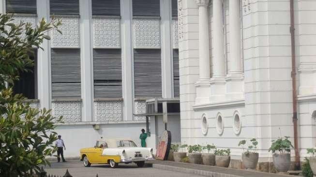 Suasana pernikahan Putri Titian dan Junior Liem yang tertutup bagi media di Museum Bank Indonesia, Kota Tua Jakarta Pusat, Sabtu (21/5/2016). [suara.com/Ismail]