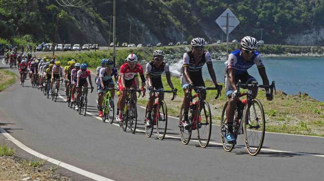 Etape Tiga Tour de Flores