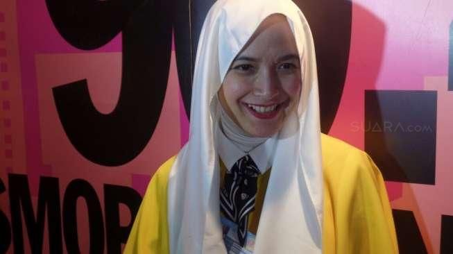 Andhara Early Putuskan Berhijab Setelah Bangun Tidur