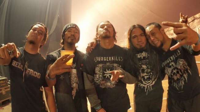 Burgerkill Ditinggal Drummer