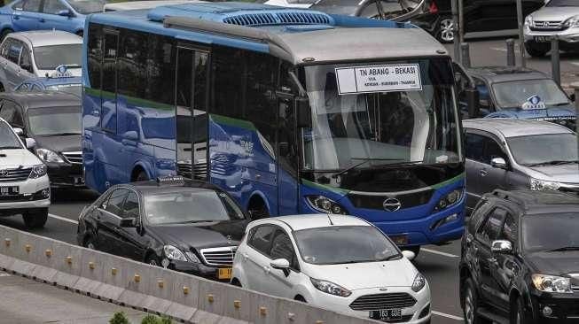 Bus APTB Resmi Dilarang Lewat 