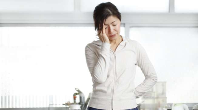 7 Bahaya Sakit Kepala Migrain, Bisa Sampai Buta dan Kelumpuhan - 3