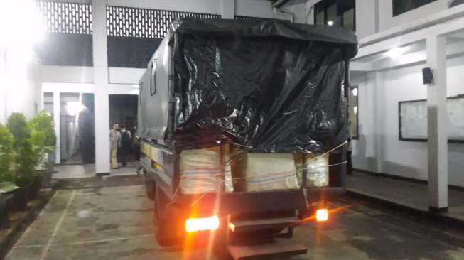 Polri dan Polda Berhasil Amankan Truk Bermuatan Ganja Berton-ton
