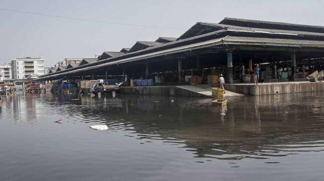 Banjir Rob di Muara Baru