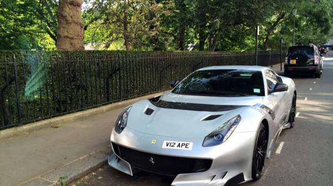 Selain Desain, Plat Nomor Ferrari Hugh Grant Istimewa