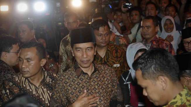 Di Haul Taufiq Kiemas, Jokowi Minta Ahok Bersebelahan dengan Mega