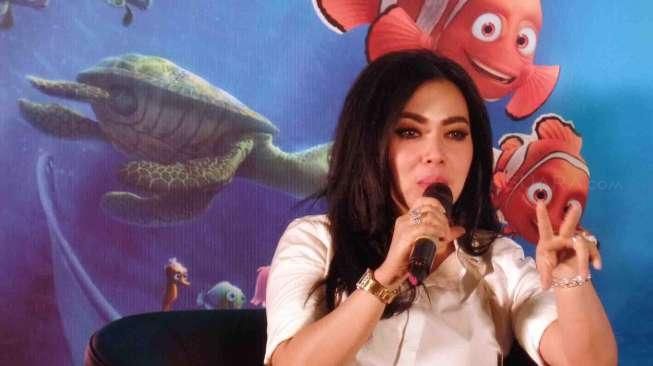 Syahrini Dikasih Honor Internasional