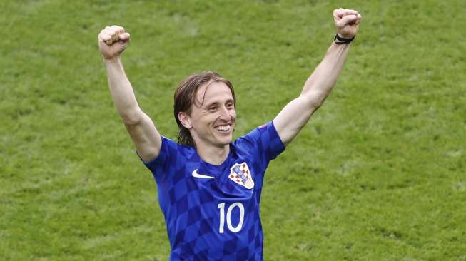 Modric Menangkan Kroasia Lewat Gol Spektakuler