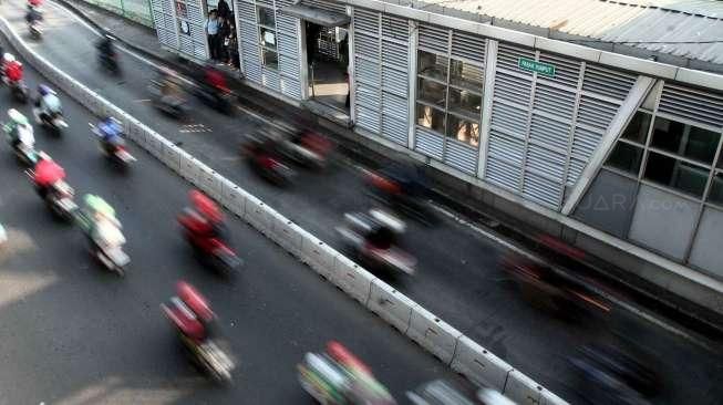 Terobos Busway, PNS Tewas Dilindas Bus APTB di Jakarta Timur