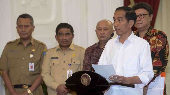 Jokowi Batalkan 3.143 Perda Bermasalah