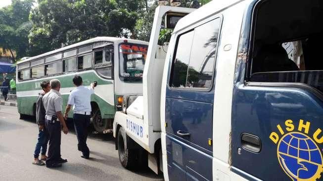 Di Banten Bakal Ada Pembatasan Usia Angkutan Umum