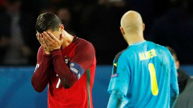 Sering Gagal, Ronaldo Akan Tetap Jadi Algojo Penalti Portugal