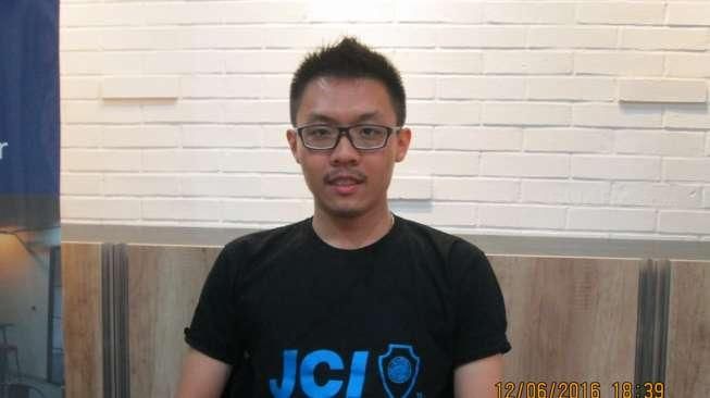 William Liu, Dari Hobi Grafis Jadi Bisnis Lewat Creo House