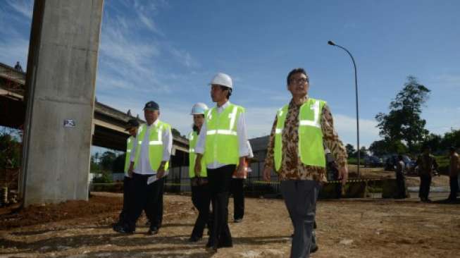 Presiden Tinjau 4 Pembangunan Jalan Tol yang Mangkrak