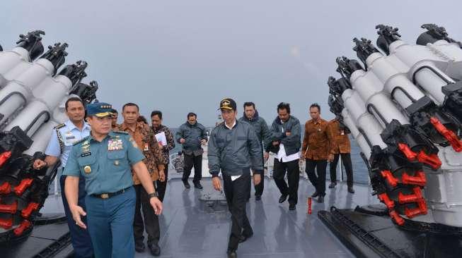 Jokowi: Perikanan dan Migas Fondasi untuk Kembangkan Natuna