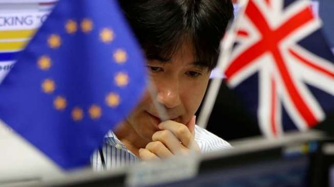 S&P Turunkan Peringkat Uni Eropa Jadi AA Setelah Brexit