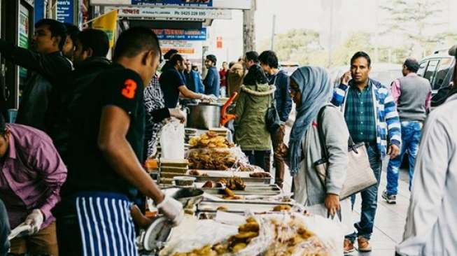 Menikmati Kuliner yang Dijual Pengungsi di Negeri Kanguru