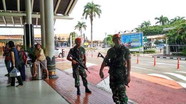 Pascabom Bunuh Diri Solo, Keamanan Bandara Soetta Dilipatgandakan