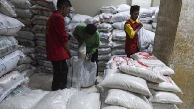 Tahun Ini, Masjid Istiqlal Bagikan 1500 Paket Zakat Fitrah