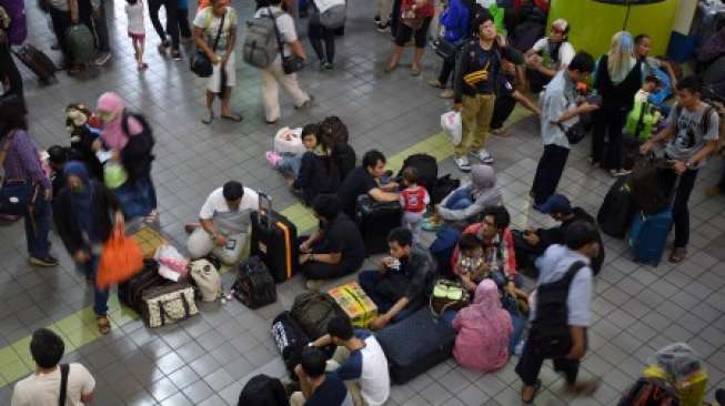 Cara Vaksinasi COVID-19 Gratis di Stasiun Gambir dan Stasiun Pasar Senen Jakarta