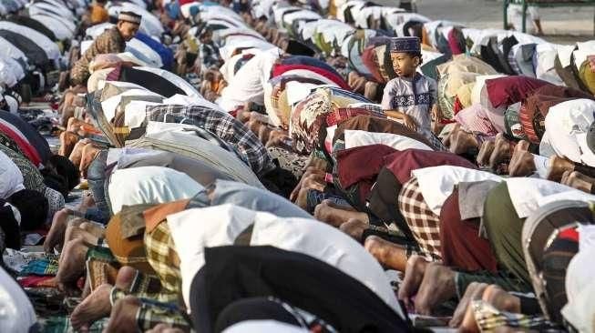 Salat Idul Fitri di Pelabuhan Sunda Kelapa