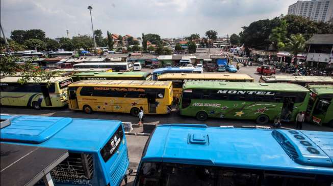 Puncak Arus Balik Terminal Pulo Gadung Diprediksi Hari Ini