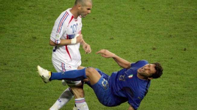 Sambut "Perayaan" 10 Tahun Tandukan Zidane, Materazzi Menyesal?