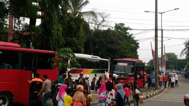 Jaga Arus Balik, 218 Petugas Amankan Terminal Kampung Rambutan