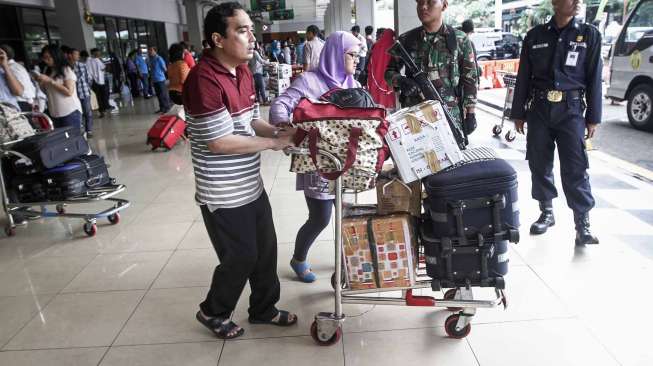 Menhub Budi: Bandara Halim Siap Layani Penerbangan Haji 2016