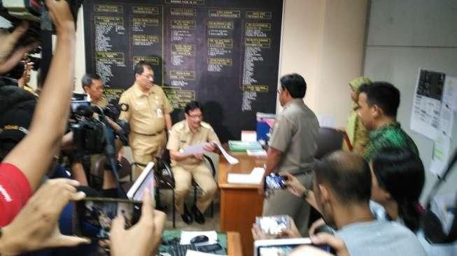 Wagub Djarot Lakukan Sidak di Hari Pertama Kerja