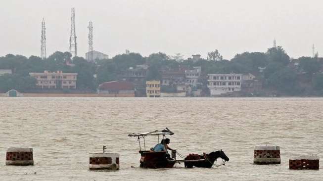 22 Tewas, 1700 Kehilangan Rumah Diterjang Banjir di India