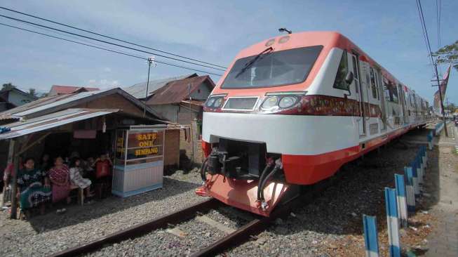 Uji Coba Raibus di Padang