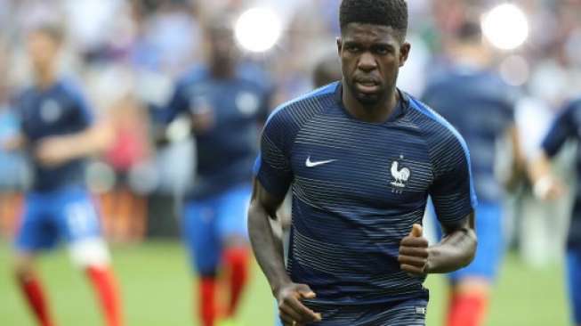 Barcelona Dapatkan Samuel Umtiti dari Lyon