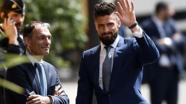 "Giroud Tinggalkan Arsenal Cuma Isu"