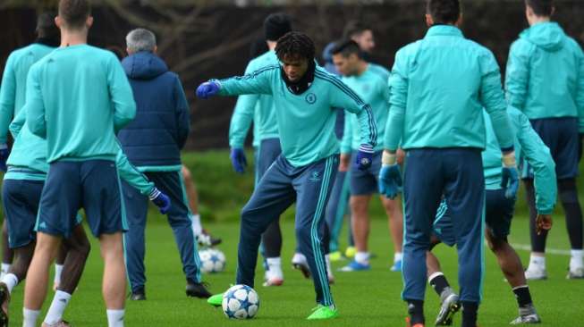 Bersama Conte, Remy Mencoba Buka Harapan Baru di Chelsea