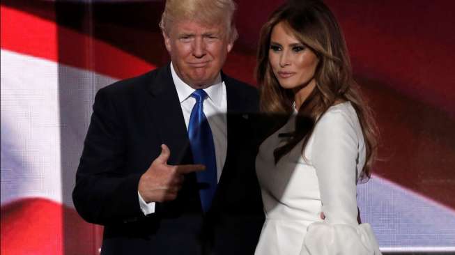 Melania Trump Tak Bahagia Jadi Ibu Negara AS?