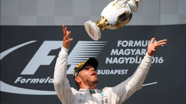 Mercedes 'Tegur' Lewis Hamilton, Kenapa?