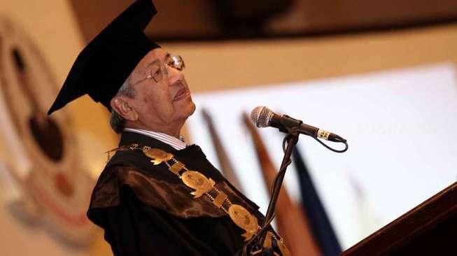 Mahathir Akui Dirinya Cegah Najib Razak Meninggalkan Malaysia