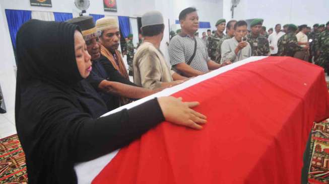 Pemberangkatan Jenazah TNI Salah Tembak