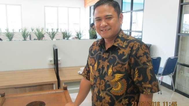 Faishal Arifin, Pria Nekat yang Kini Jadi Raja Perak