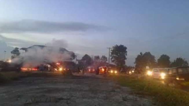 Relokasi Korban Letusan Sinabung Belum Tuntas