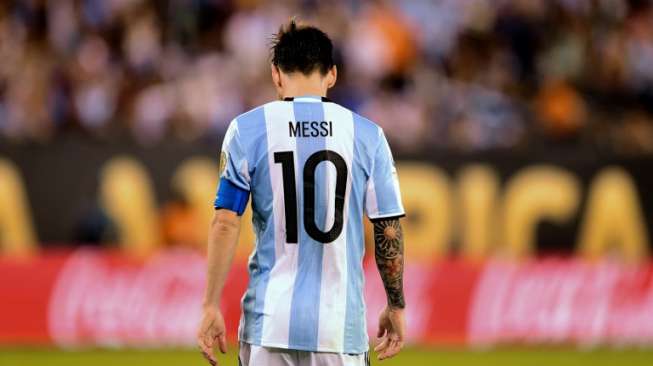 Argentina Butuh Messi