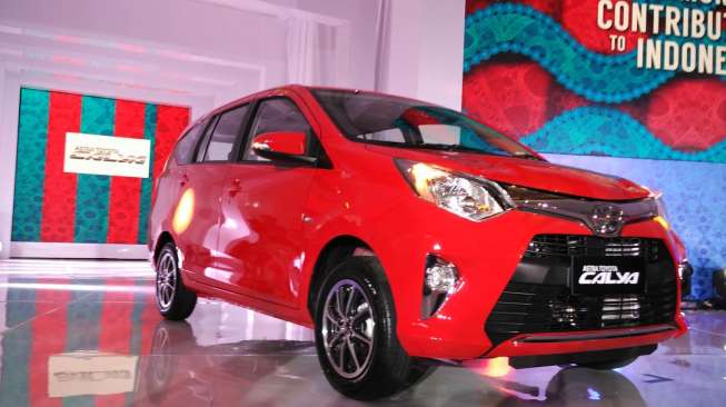 Toyota Calya resmi mengaspal. [Suara.com/Insan Akbar Krisnamusi]