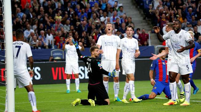 Dilumat Barcelona 4-2, Ranieri Pertimbangkan Beli Pemain Baru